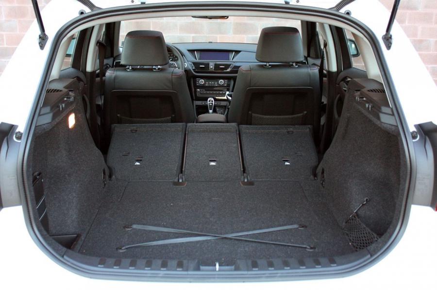  BMW X1 2013 года  (фото 142 из 177)